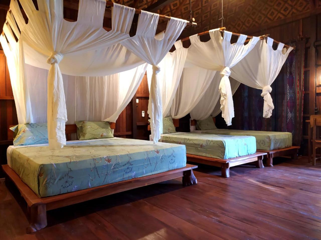 Eco Casa Hotel Karimunjawa Exterior foto