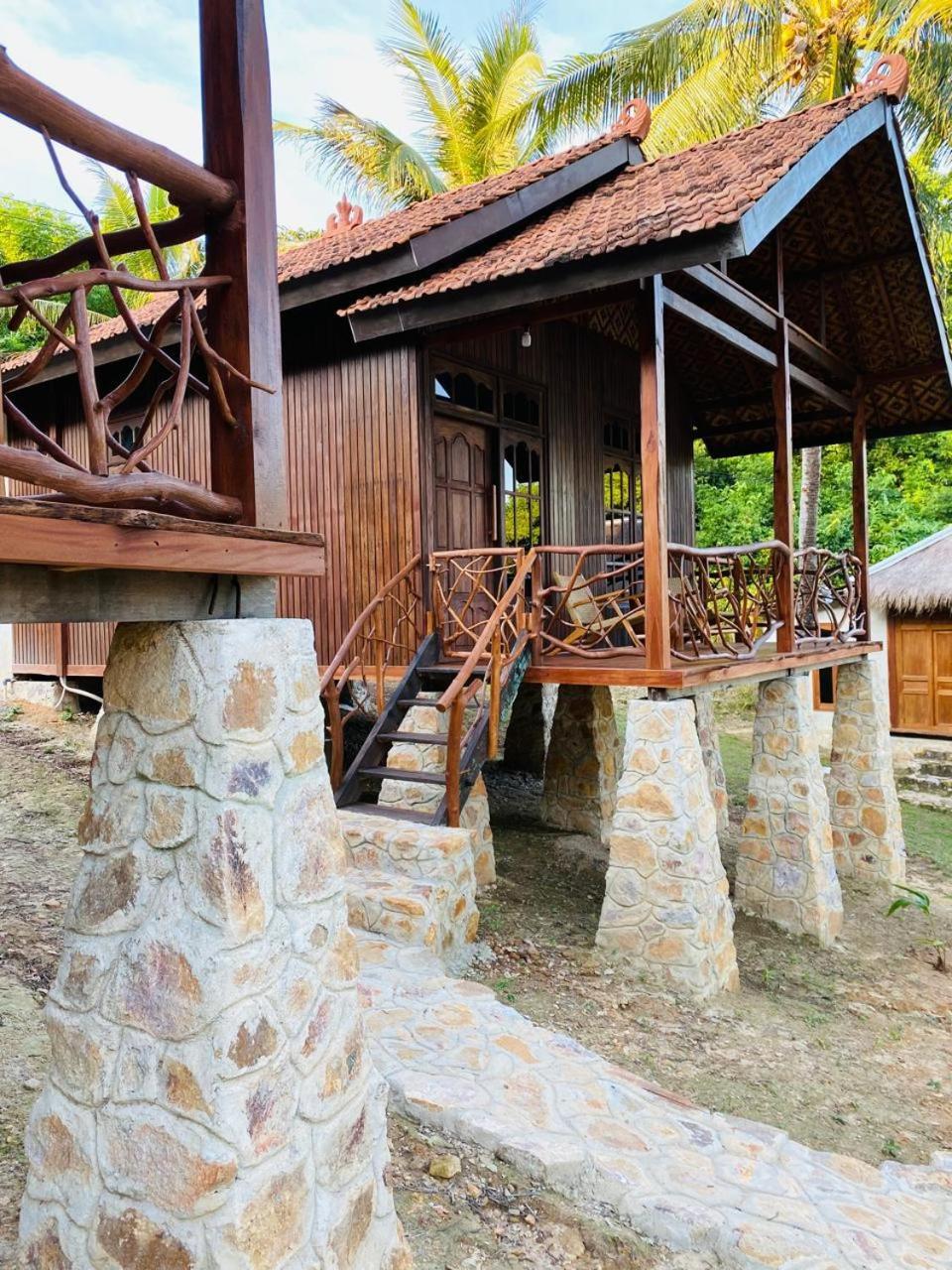 Eco Casa Hotel Karimunjawa Exterior foto