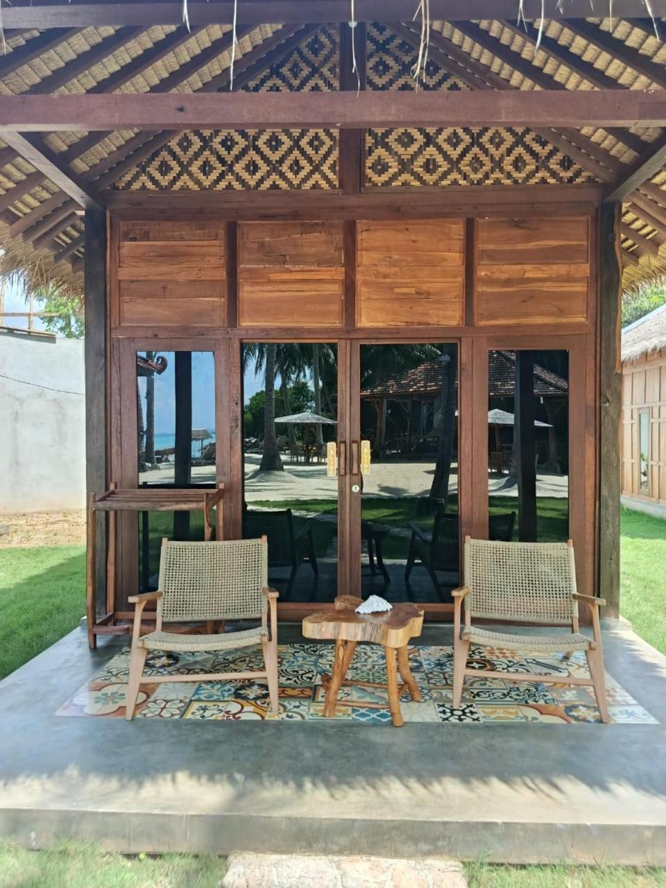 Eco Casa Hotel Karimunjawa Exterior foto